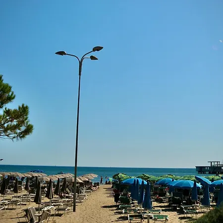 Fleeville Kozi 2 Apartment Durres